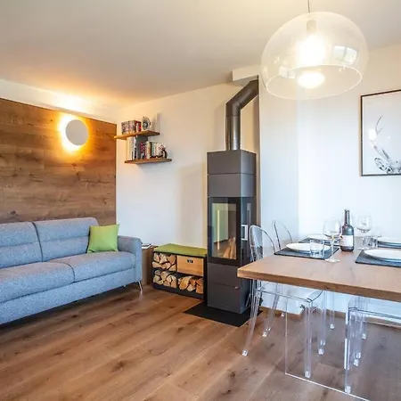 Apartment La Rosa Delle Alpi Luxury